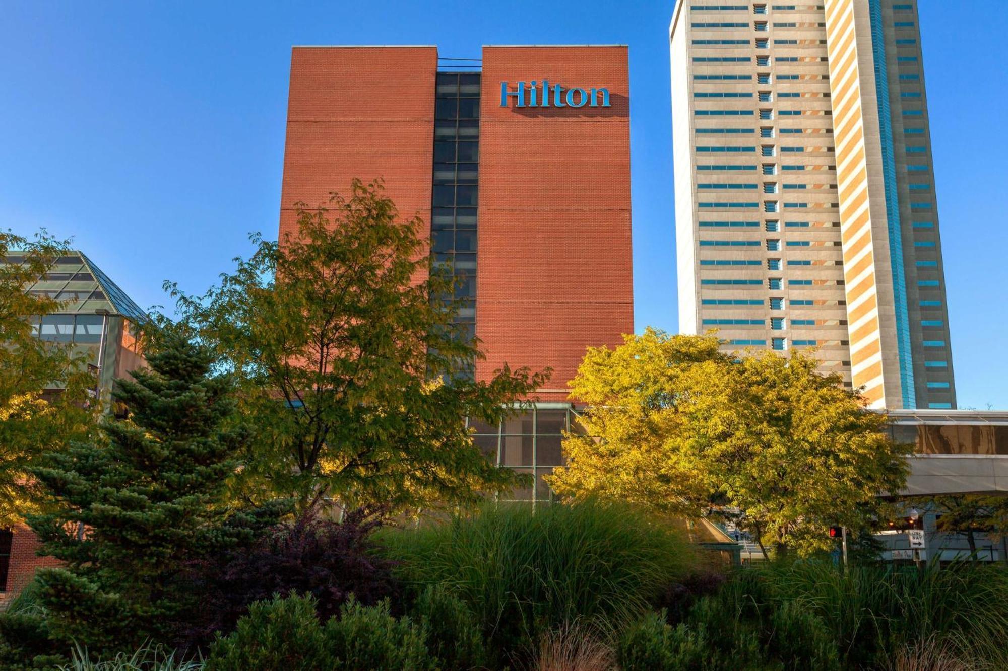 Hilton Fort Wayne At The Grand Wayne Convention Center (Adults Only) Extérieur photo
