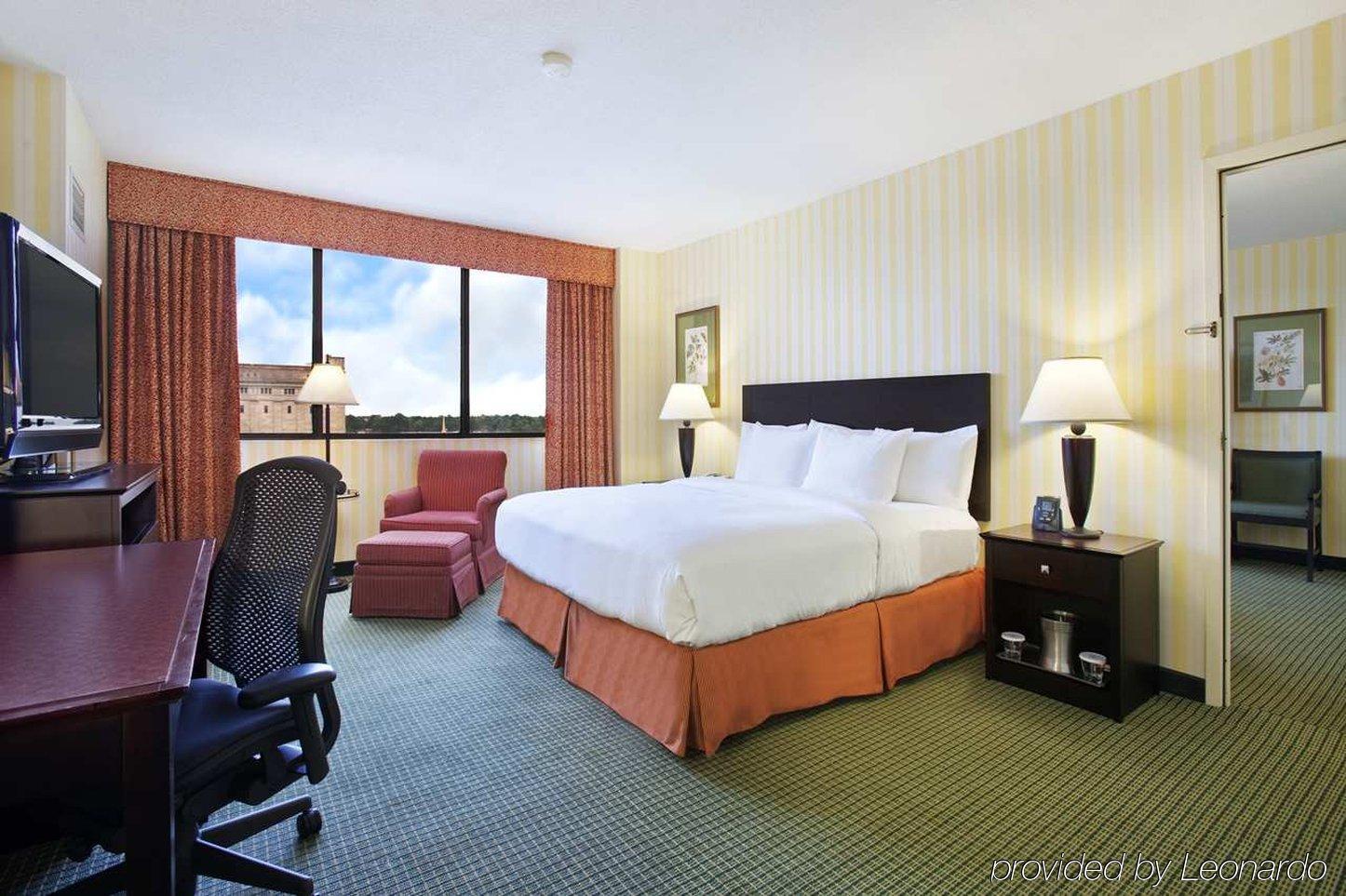 Hilton Fort Wayne At The Grand Wayne Convention Center (Adults Only) Chambre photo