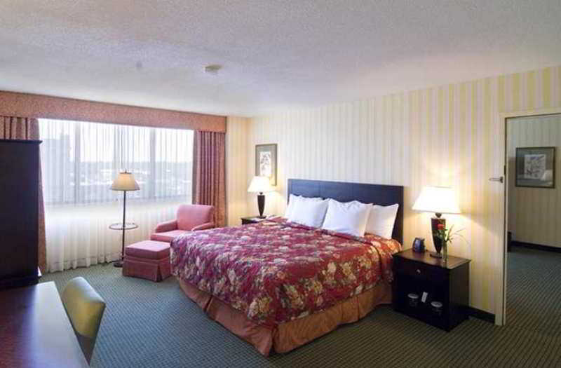 Hilton Fort Wayne At The Grand Wayne Convention Center (Adults Only) Chambre photo